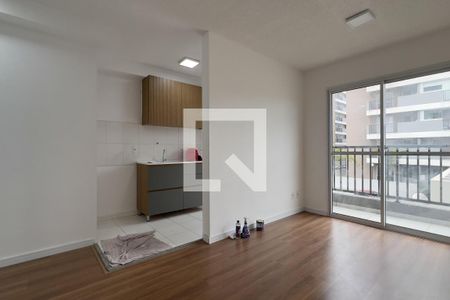 Sala/Cozinha de apartamento para alugar com 2 quartos, 43m² em Jardim Adriana, Guarulhos