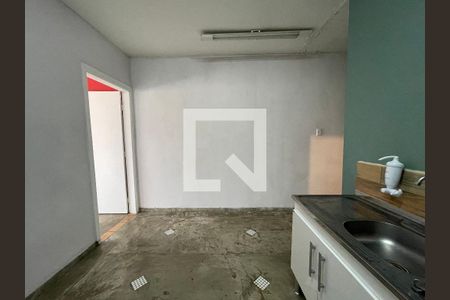 Sala/Cozinha de casa para alugar com 2 quartos, 65m² em Caxingui, São Paulo