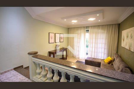 Casa para alugar com 3 quartos, 125m² em Jardim Tango, São Paulo