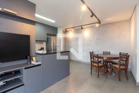 Sala de apartamento para alugar com 2 quartos, 65m² em Jardim da Gloria, São Paulo
