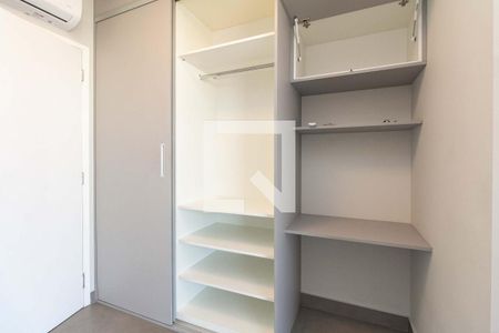 Quarto de apartamento para alugar com 2 quartos, 65m² em Jardim da Gloria, São Paulo