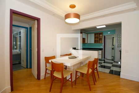 Sala de Estar e Jantar de apartamento para alugar com 2 quartos, 113m² em Sumaré, São Paulo