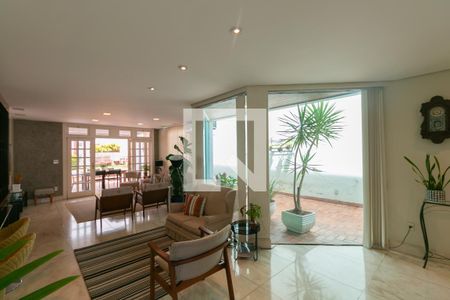 Casa à venda com 4 quartos, 393m² em Castelo, Belo Horizonte