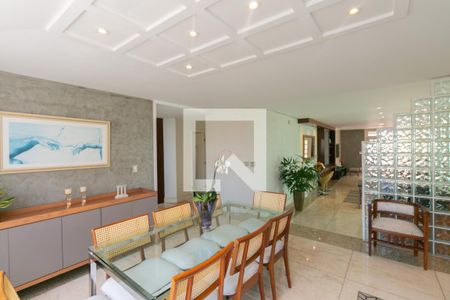 Casa à venda com 4 quartos, 393m² em Castelo, Belo Horizonte