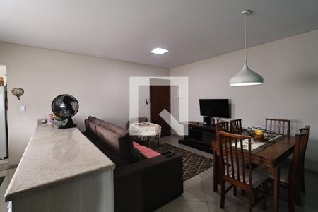 Sala de apartamento à venda com 2 quartos, 144m² em Jardim Stella, Santo André