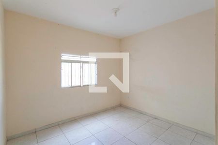 Quarto 1 de casa para alugar com 2 quartos, 70m² em Céu Azul, Belo Horizonte