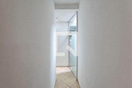 Corredor de casa para alugar com 2 quartos, 80m² em Jardim Claudia, São Bernardo do Campo