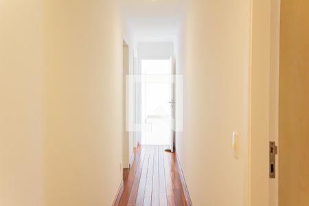 Corredor de apartamento para alugar com 3 quartos, 143m² em Pompeia, São Paulo