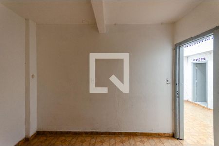 Quarto 2 de casa para alugar com 3 quartos, 100m² em Vila Mangalot, São Paulo