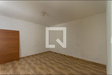 Quarto 1 de casa para alugar com 3 quartos, 100m² em Vila Mangalot, São Paulo