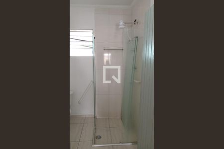 Corredor de casa de condomínio para alugar com 3 quartos, 110m² em Vila Mangalot, São Paulo