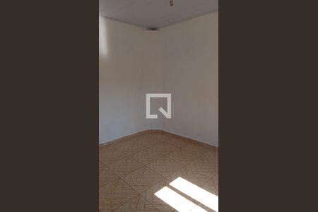 Corredor de casa de condomínio para alugar com 3 quartos, 110m² em Vila Mangalot, São Paulo