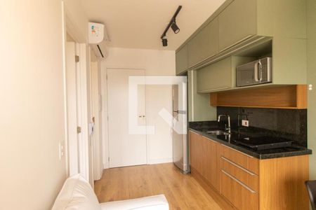 Sala/Cozinha de apartamento para alugar com 1 quarto, 27m² em Centro, Curitiba