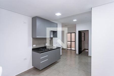 Sala, cozinha e área de serviço de apartamento para alugar com 1 quarto, 32m² em Brasilândia, São Paulo