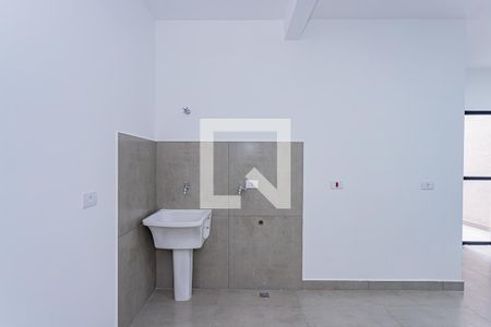 Sala, cozinha e área de serviço de apartamento para alugar com 1 quarto, 32m² em Brasilândia, São Paulo