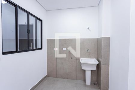 Sala, cozinha e área de serviço de apartamento para alugar com 1 quarto, 32m² em Brasilândia, São Paulo