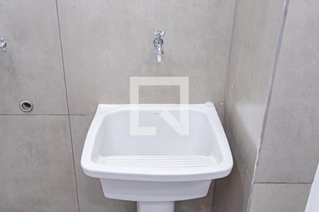 Sala, cozinha e área de serviço de apartamento para alugar com 1 quarto, 32m² em Brasilândia, São Paulo