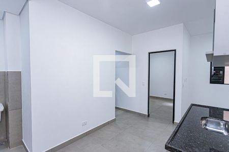 Sala, cozinha e área de serviço de apartamento para alugar com 1 quarto, 32m² em Brasilândia, São Paulo