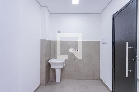 Sala, cozinha e área de serviço de apartamento para alugar com 1 quarto, 32m² em Brasilândia, São Paulo