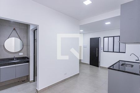 Sala, cozinha e área de serviço de apartamento para alugar com 1 quarto, 32m² em Brasilândia, São Paulo