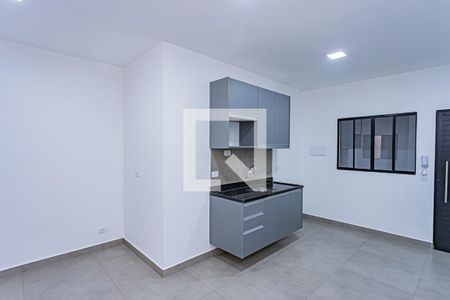 Sala, cozinha e área de serviço de apartamento para alugar com 1 quarto, 32m² em Brasilândia, São Paulo