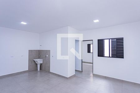 Sala, cozinha e área de serviço de apartamento para alugar com 1 quarto, 32m² em Brasilândia, São Paulo