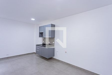 Sala, cozinha e área de serviço de apartamento para alugar com 1 quarto, 32m² em Brasilândia, São Paulo