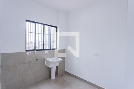 Sala, cozinha e área de serviço de apartamento para alugar com 1 quarto, 32m² em Brasilândia, São Paulo