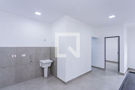 Sala, cozinha e área de serviço de apartamento para alugar com 1 quarto, 32m² em Brasilândia, São Paulo