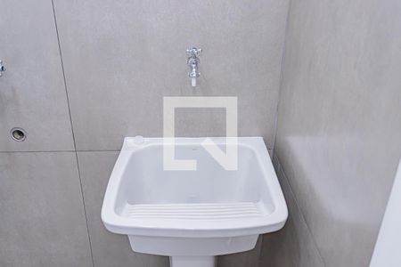 Sala, cozinha e área de serviço de apartamento para alugar com 1 quarto, 32m² em Brasilândia, São Paulo