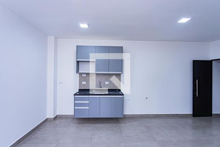 Sala, cozinha e área de serviço de apartamento para alugar com 1 quarto, 32m² em Brasilândia, São Paulo