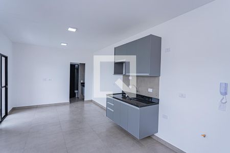 Sala, cozinha e área de serviço de apartamento para alugar com 1 quarto, 32m² em Brasilândia, São Paulo