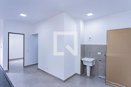 Sala, cozinha e área de serviço de apartamento para alugar com 1 quarto, 32m² em Brasilândia, São Paulo