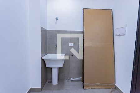 Sala, cozinha e área de serviço de apartamento para alugar com 1 quarto, 32m² em Brasilândia, São Paulo