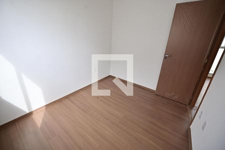 Quarto 1 de apartamento para alugar com 2 quartos, 48m² em Lorena Park, Goiânia