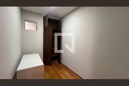 Quarto 2 de apartamento para alugar com 1 quarto, 79m² em Centro, Campinas