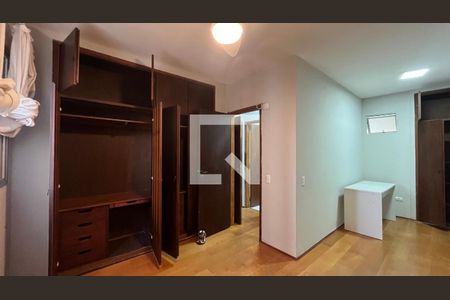 Quarto 1 de apartamento para alugar com 1 quarto, 79m² em Centro, Campinas
