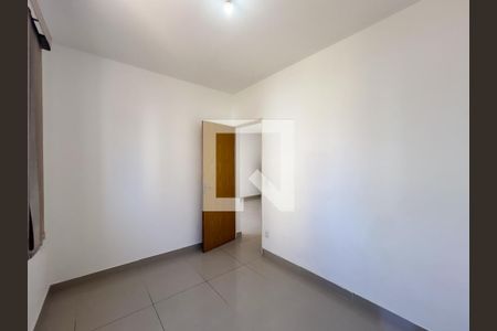 Quarto 1 de apartamento para alugar com 2 quartos, 49m² em Jardim Santa Cecilia, Valinhos