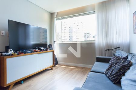 Sala de TV de apartamento à venda com 3 quartos, 83m² em Santa Efigênia, Belo Horizonte