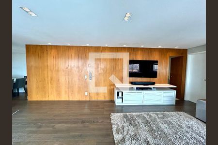 Sala de apartamento à venda com 3 quartos, 182m² em Vila Rosalia, Guarulhos