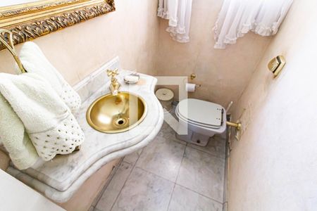 Lavabo de casa para alugar com 4 quartos, 450m² em Alto da Lapa, São Paulo