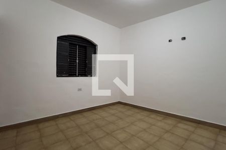 Quarto de casa para alugar com 1 quarto, 60m² em Jardim Santa Clara, Guarulhos