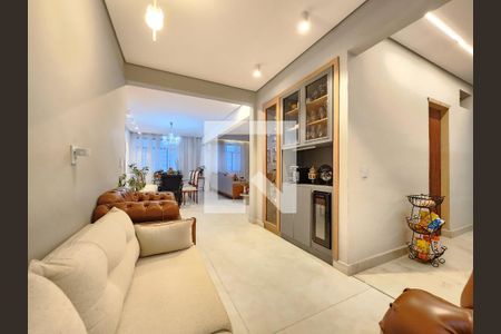 Sala  de apartamento à venda com 4 quartos, 270m² em Funcionários, Belo Horizonte