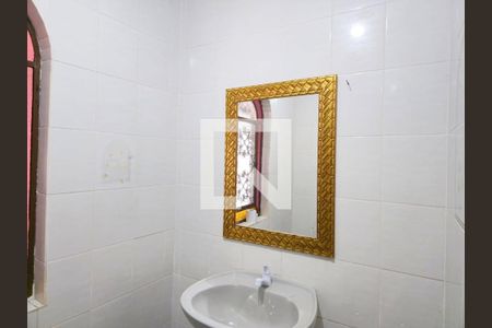 Lavabo de casa para alugar com 3 quartos, 226m² em Vila Galvão, Guarulhos