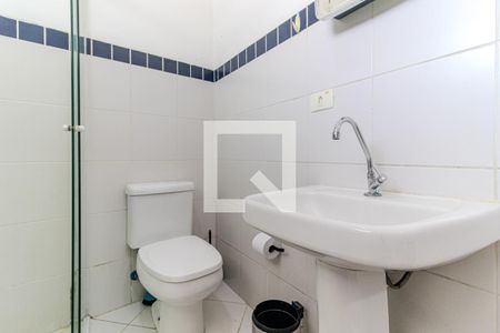 Banheiro de kitnet/studio para alugar com 1 quarto, 51m² em Centro Histórico de São Paulo, São Paulo