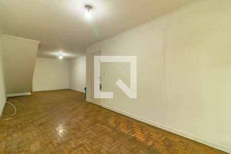 Casa para alugar com 3 quartos, 206m² em Parque Jabaquara, São Paulo