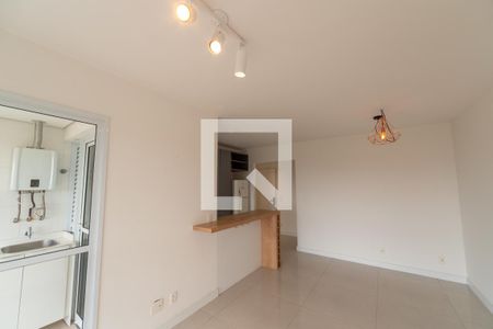 Sala/Cozinha de apartamento para alugar com 3 quartos, 75m² em Alphaville Empresarial, Barueri