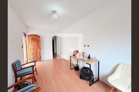 Sala de casa para alugar com 2 quartos, 85m² em Jardim Messina, Jundiaí