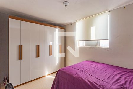 Quarto 1 de apartamento para alugar com 2 quartos, 52m² em Vila Heliopolis, São Paulo