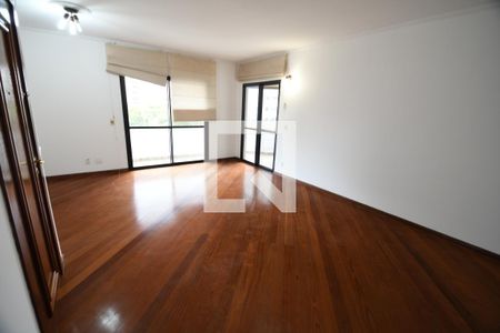 Sala de apartamento à venda com 4 quartos, 165m² em Cambuí, Campinas